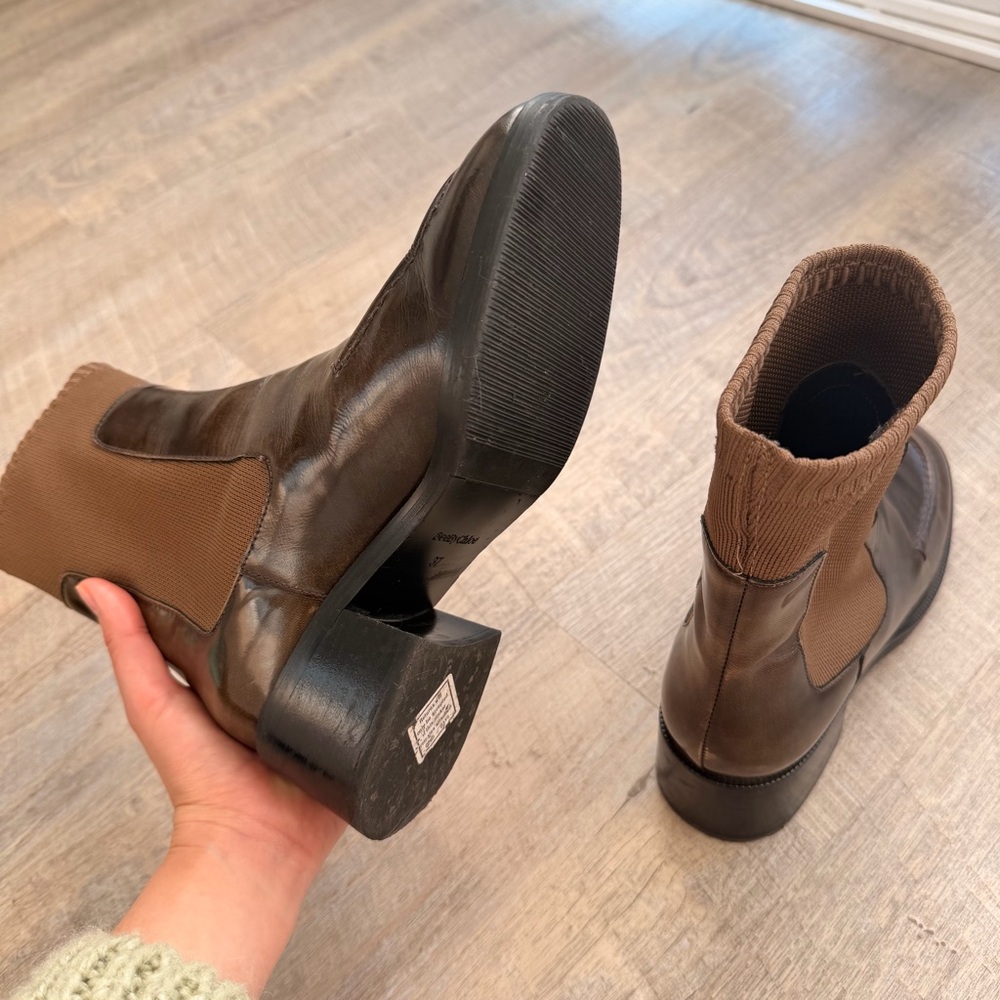 See by Chloe women’s Brown Leather Ankle Chelsea Boots size 37 - Picture 5 of 8